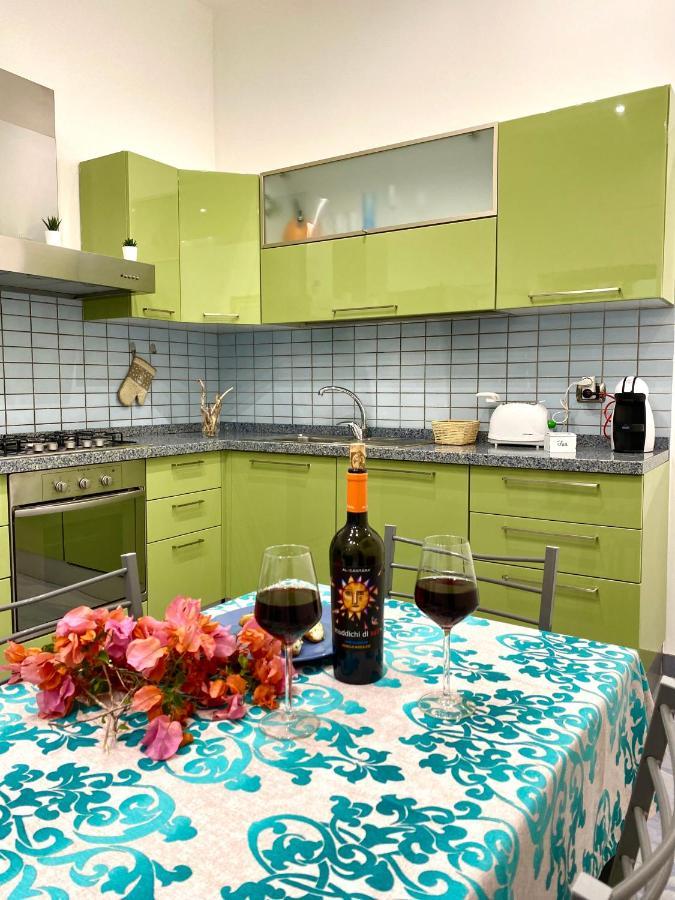 Alpha22 Apartment Джардини-Наксос Экстерьер фото